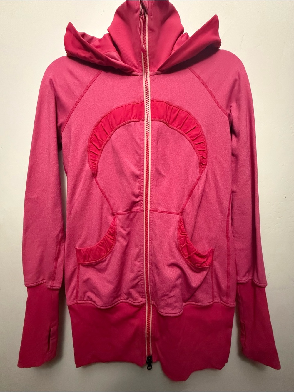 Lululemon Stride Jacket – Hot Pink – Size 6